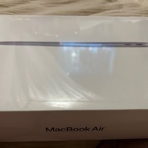 Brand new laptop in boxy hasn’t been opened